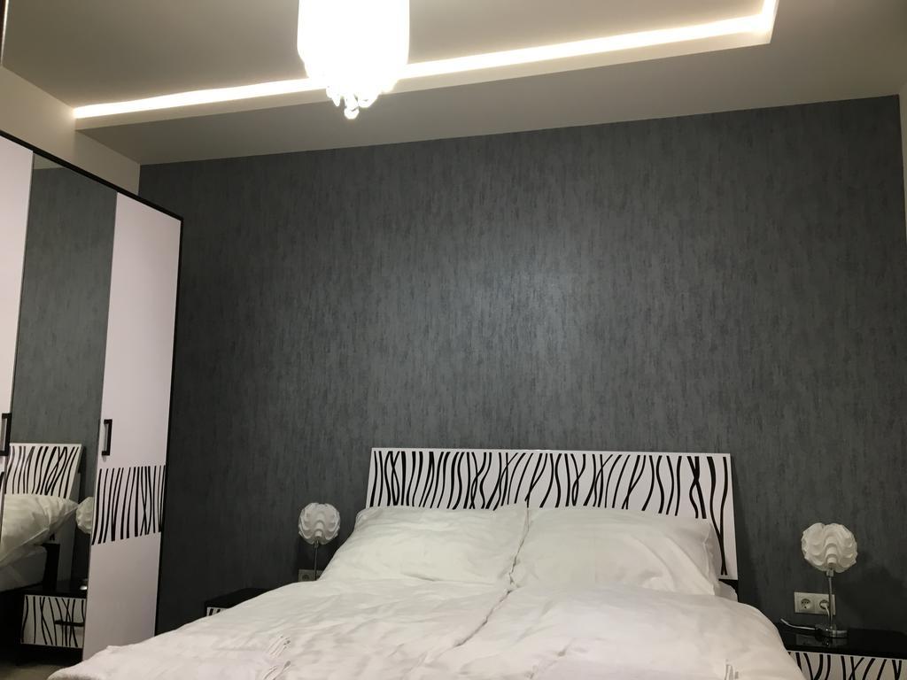 Kristaly Apartmanok キシュバールダ エクステリア 写真