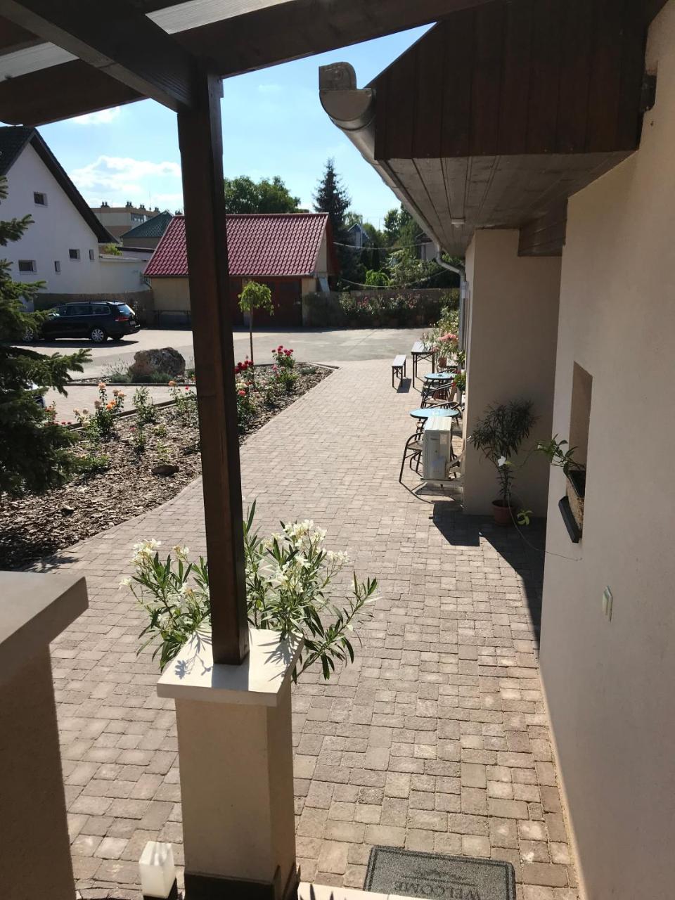 Kristaly Apartmanok キシュバールダ エクステリア 写真